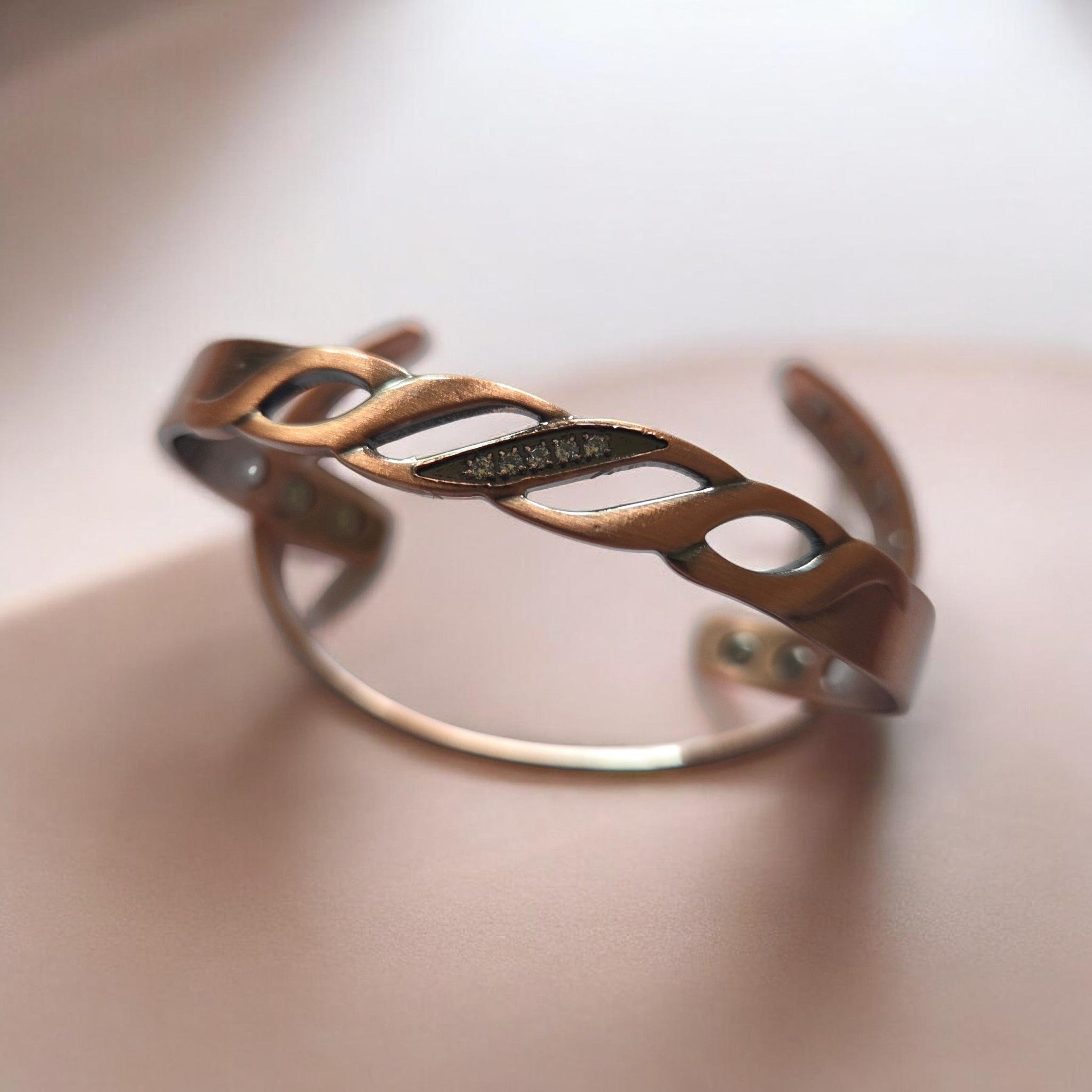 99,9 % Kupferarmband mit 6 Magnete
